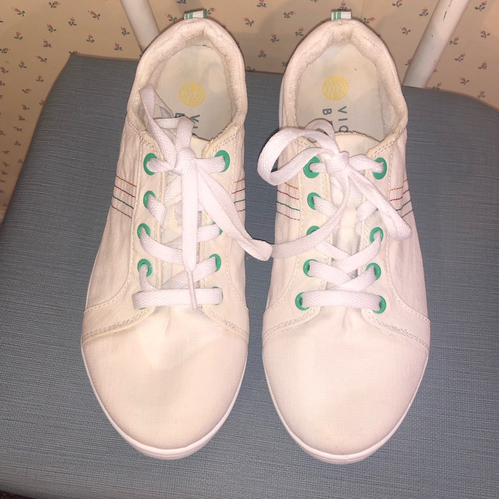 Vionic  Canvas Sneakers with Green Eyelets